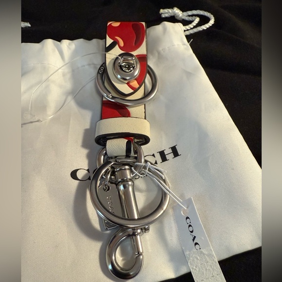 Coach Cherry line Key Holder